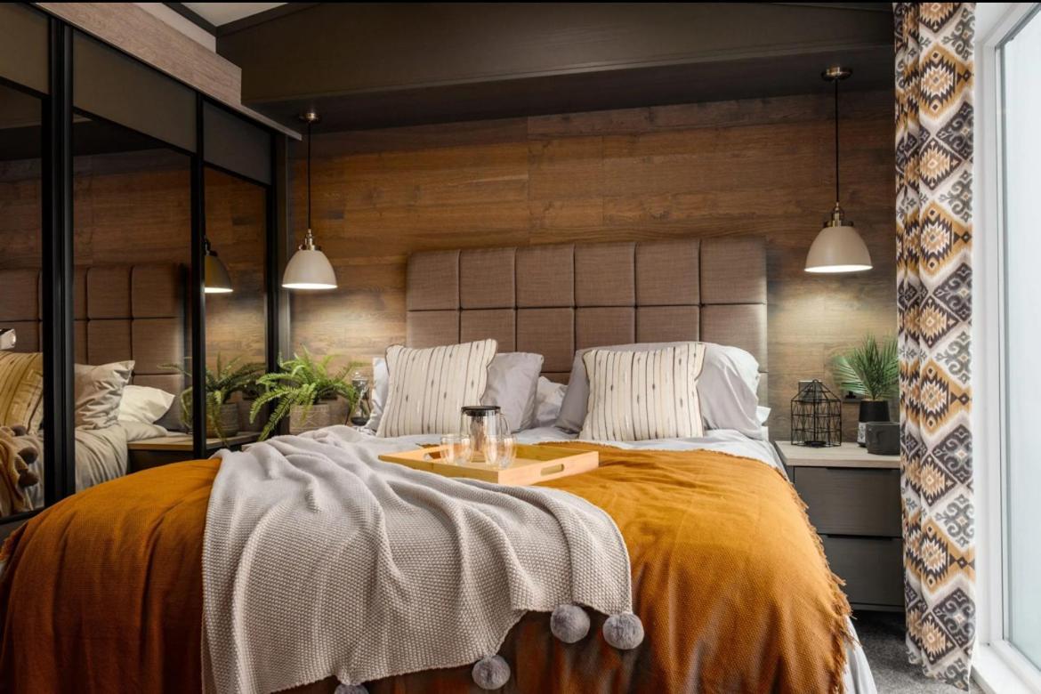 Lakewood Lodge セント・フィルカンズ エクステリア 写真